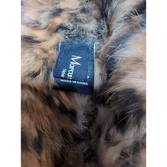 Marcus Adler New York Genuine Rabbit Fur Cheetah Print With Fox Pom Hat - Picture 8 of 12